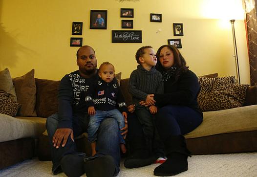 Aurora and Jon Blackwell, along with their children, Bronx, 4, and Miles, 2, went without health insurance for nearly a year because of state Medicaid backlog. After Jonathan lost his job as a firefighter, Aurora spent nearly all of 2014 trying to get health insurance for her two boys. The Blackwell family just received their Medicaid cards for their children. (Saed Hindash | NJ Advance Media for NJ.com)