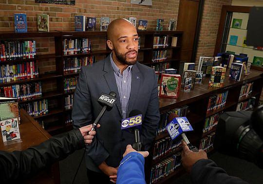 Wisconsin Lt. Gov. Mandela Barnes comments on the need for good oral health care while visiting Cudahy Middle School.