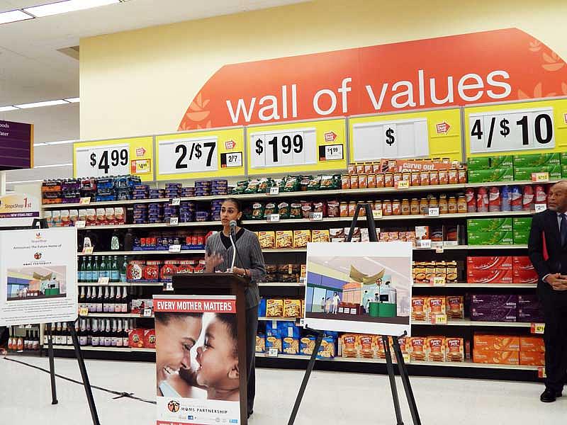 Natasha Rivera-LaButhie at a press conference announcing the launch of a hub in a New Haven Stop & Shop that will offer mental health services and other assistance.